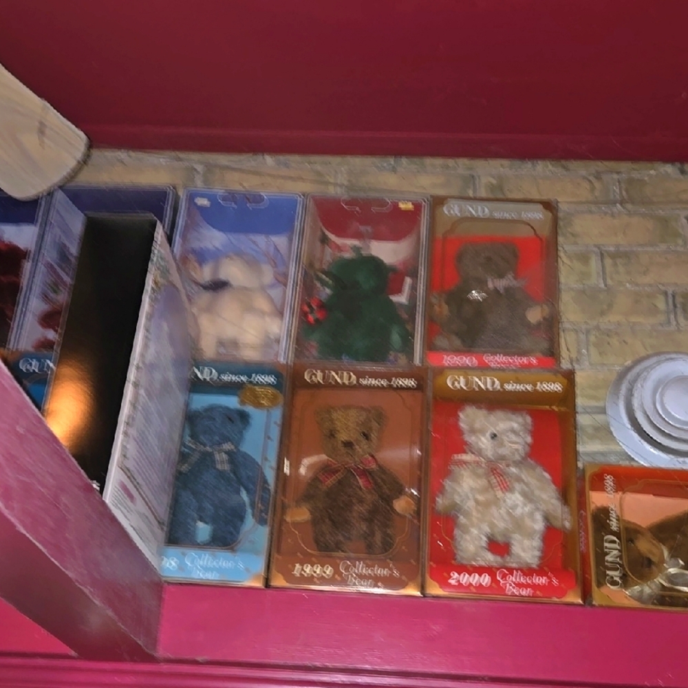 GUND - Collectible Teddy Bear Set - Assorted Colors